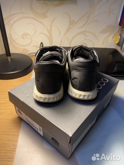 Ботинки детские ecco 26