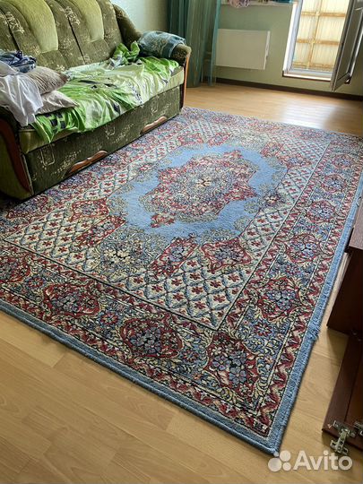 Ковер шерстяной