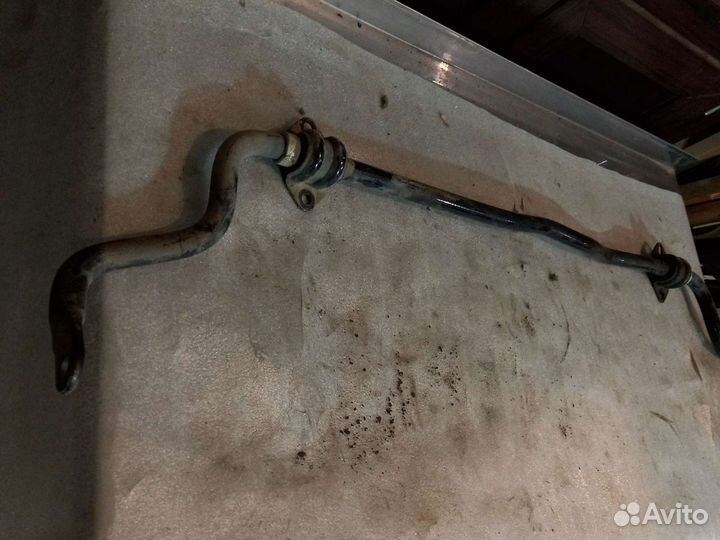 Стабилизатор поперечной устойчивости передний Hyun