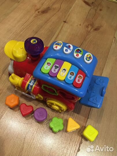 Паровозик музыкальный