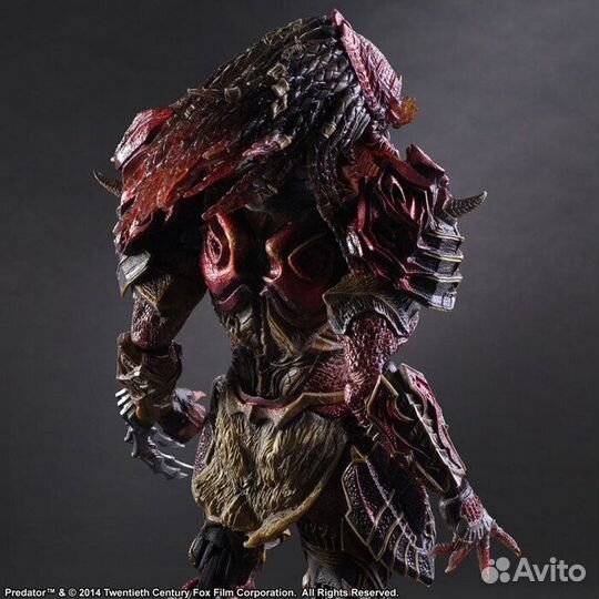 Подвижная Фигурка variant Play Arts Kai Predator