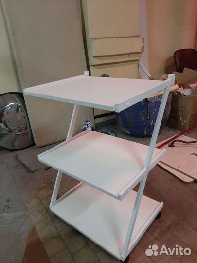 Столик косметолога Зет