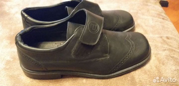Ботинки для мальчика 35