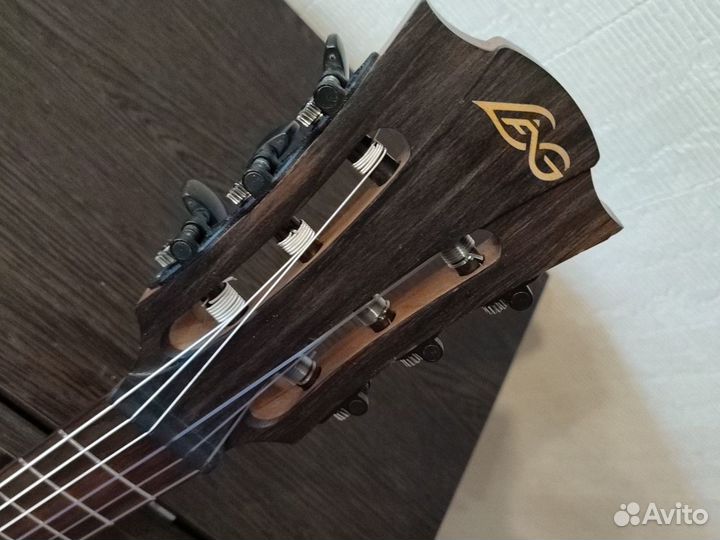 Lag Tramontane TN70A классическая гитара