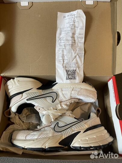 Кроссовки женские 38 размер