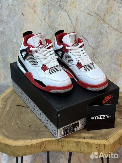 Кроссовки Nike Air Jordan 4 Retro OG Fire Red 2020