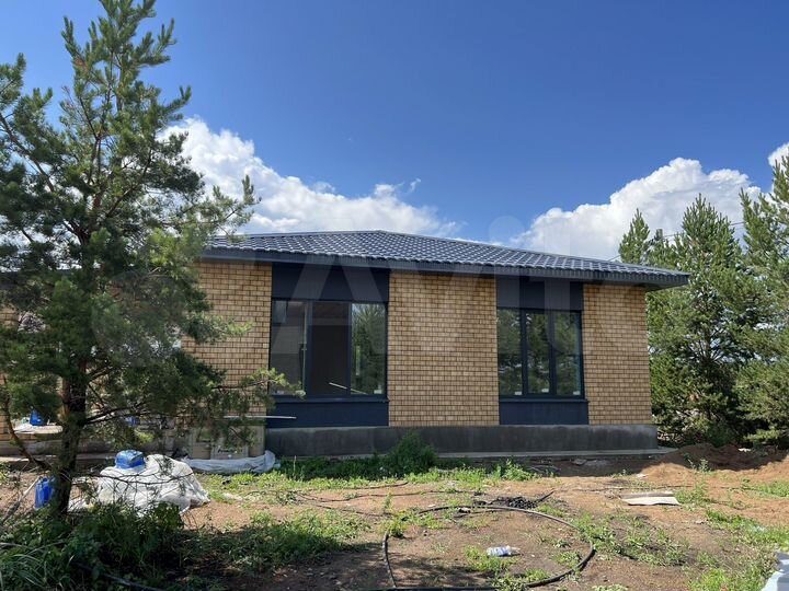 Коттедж 85 м² на участке 8 сот.