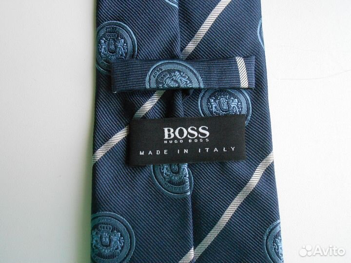 Huco boss галстук