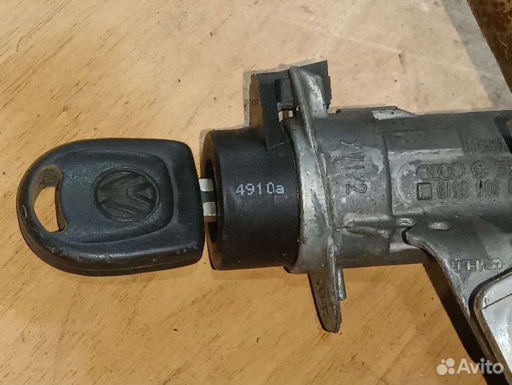 Замок зажигания Фольксваген Поло 5