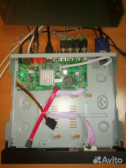 Ресивер Sarmatt DSR-814h на 8 аналог. камер до 5Мп