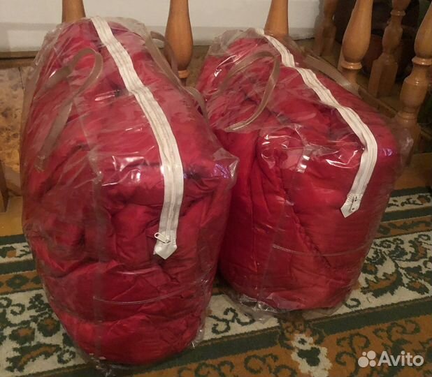 Одеяла новые