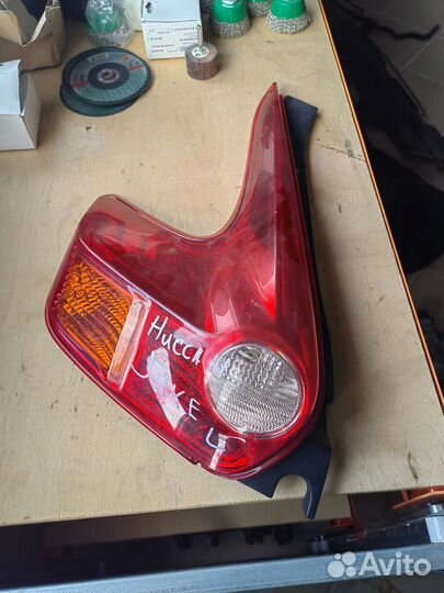 Фонарь Nissan Juke левый с 2010