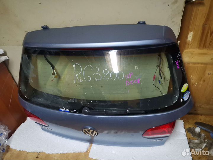 Дверь багажника со стеклом VW Golf. 6 VI