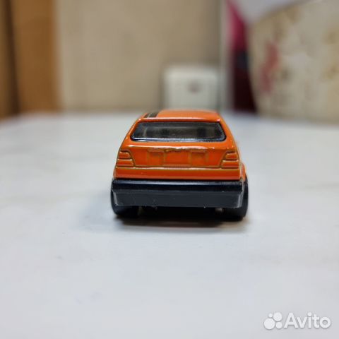 Volkswagen Golf MK2 Then and now Hot Wheels 1:64