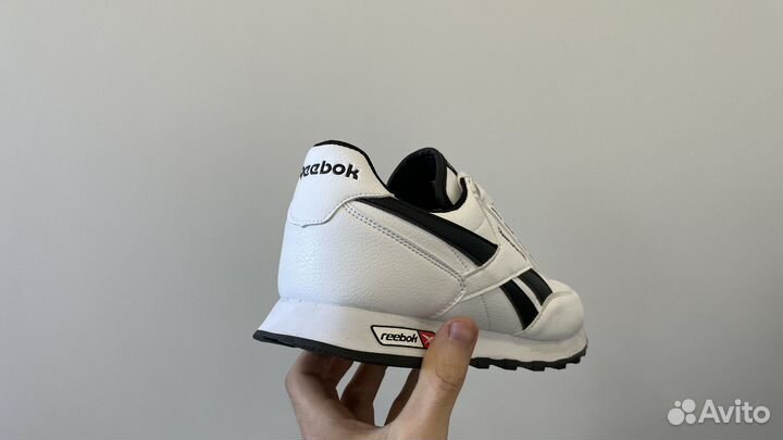 Кроссовки Reebok White Black