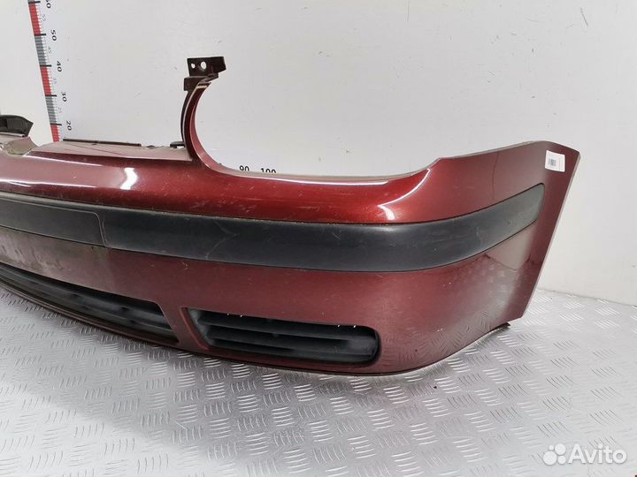Бампер передний для Volkswagen Golf 4 1J0807217C