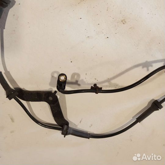 Датчик ABS задний Nissan X-Trail