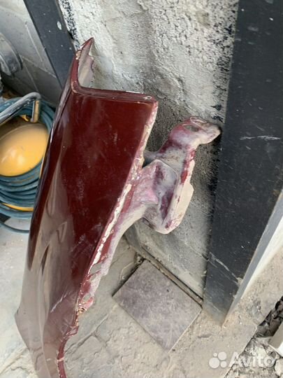 Крыло переднее правае на Рено Логан 1 рест