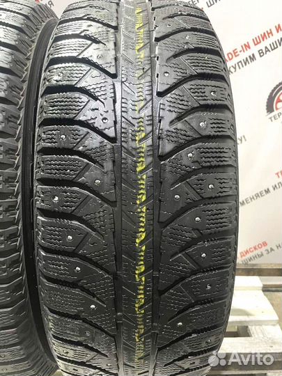 Bridgestone Ice Cruiser 7000 215/60 R16 92M
