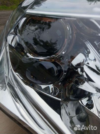 Фара mitsubishi pajero sport