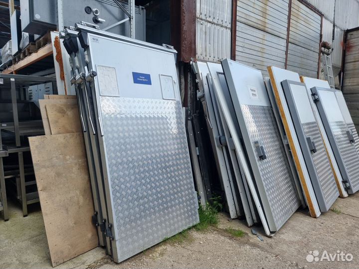 Дверь откатная