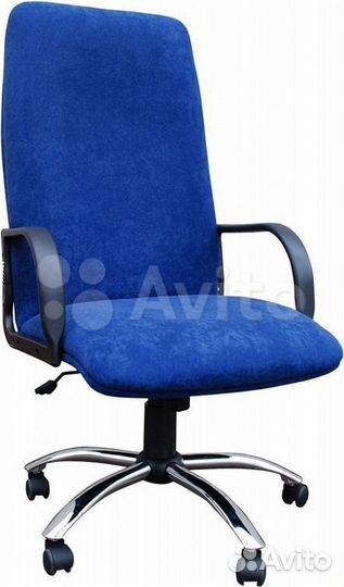 Офисное кресло