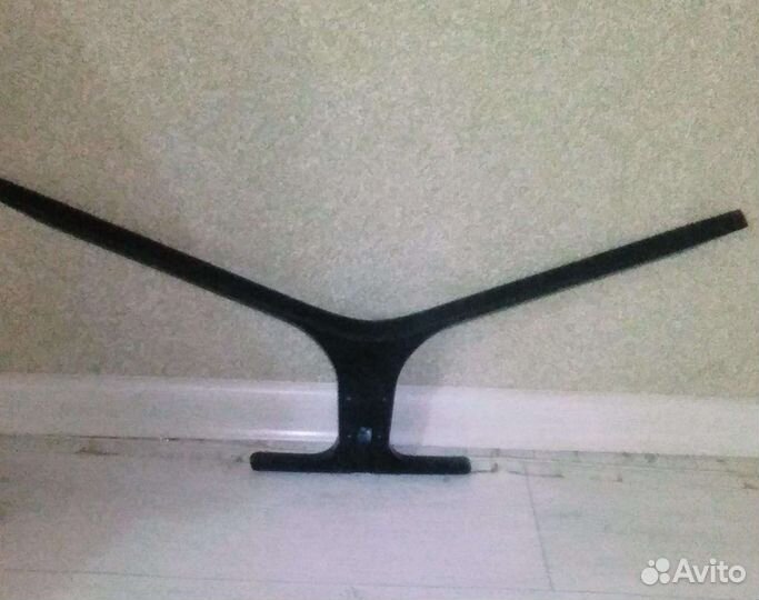 Ношки для телевизора