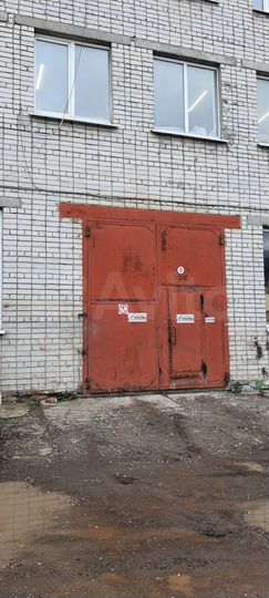 Первый этаж отапливаемое помещение 200 м²