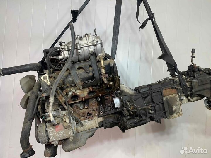 Двигатель Mitsubishi Pajero 3.0i 6G72