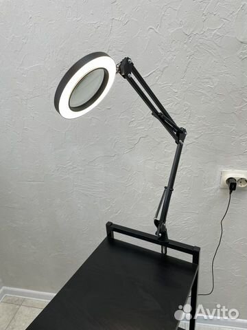 Настольная светодиодная лампа-лупа