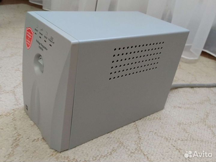 Стабилизатор напряжения 1500VA