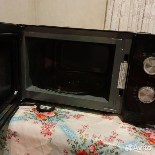 Микроволновка бу рабочая