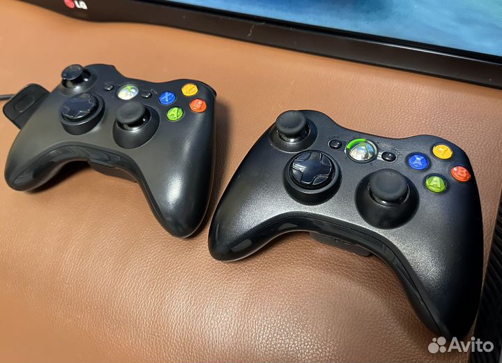 Xbox 360E 500gb 2 джоя