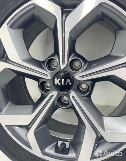 R17 Michelin Primacy 4 225/45, PCD 5x114.3 DIA 67.1