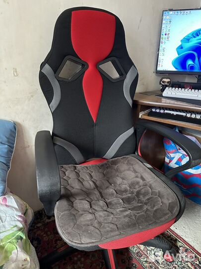 Компьютерное кресло tetchair runner