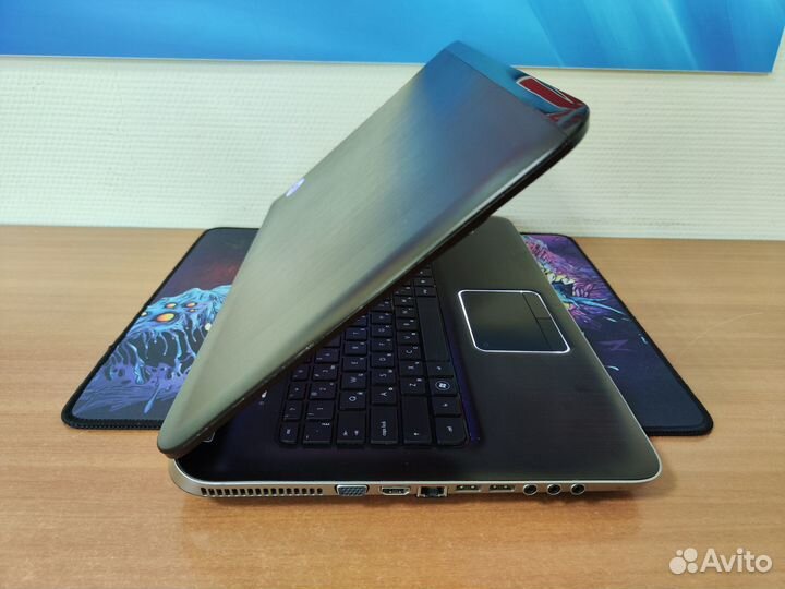 Ноутбук HP / 17 дюймов / i5 / 16gb / ssd500