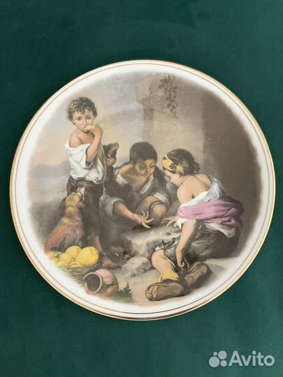 Тарелка коллекционная