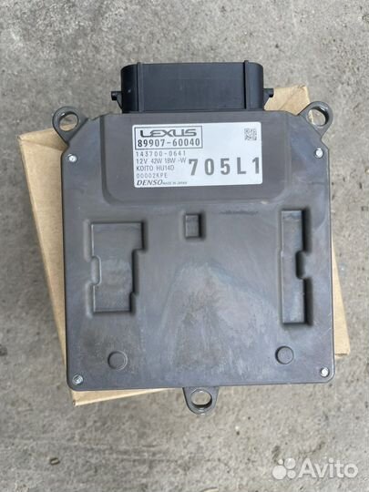 Блок фары lexus 8990760040
