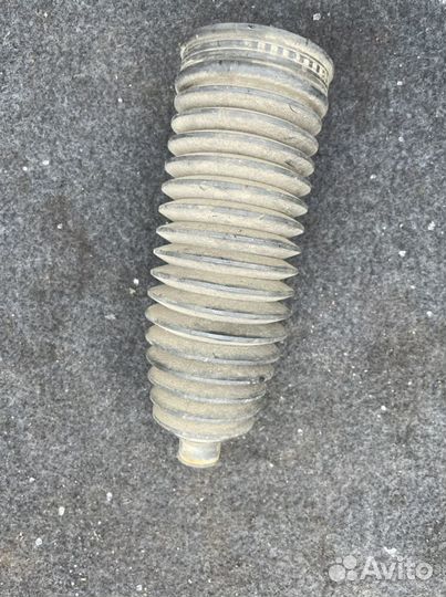 Пыльник рулевой тяги бмв 32106765234