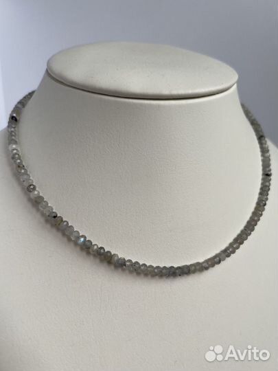 Чокер с натуральным лабрадором