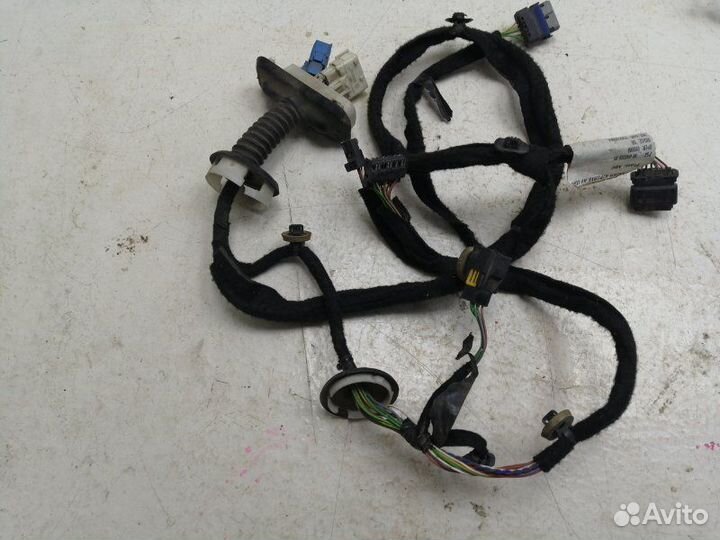 Проводка двери передняя левая Peugeot 308