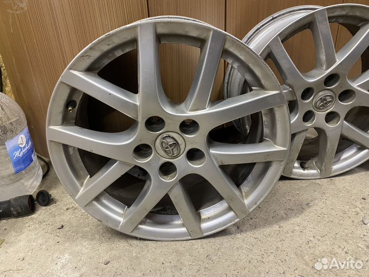 Оригинальные диски на toyota r17