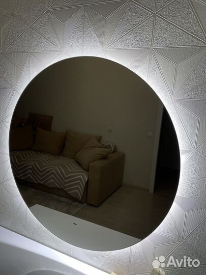 Зеркало с подсветкой