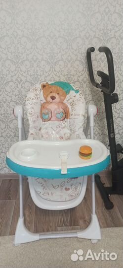 Детский стульчик для кормления