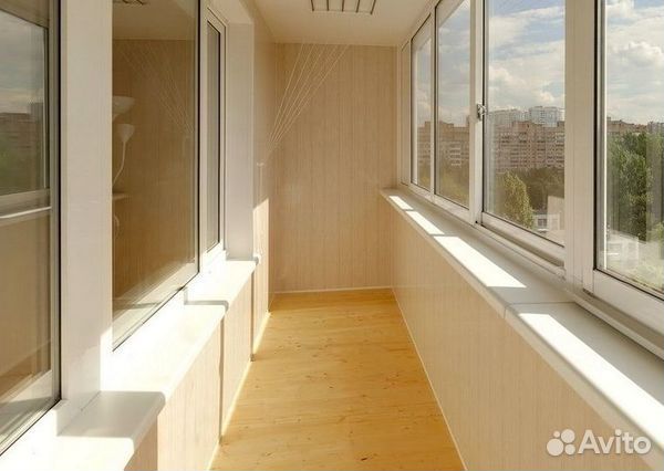 Балкон с внутренней отделкой