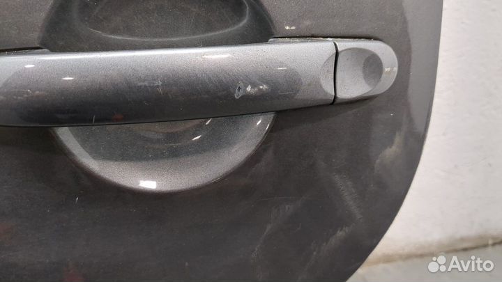 Стекло боковой двери Volkswagen Touran, 2011