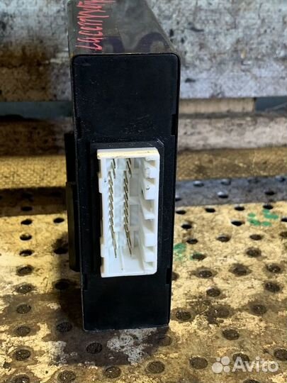 Блок управления центральным замком Chevrolet Lacet