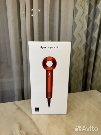 Фен Dyson supersonic hd15 Topaz Orange новый