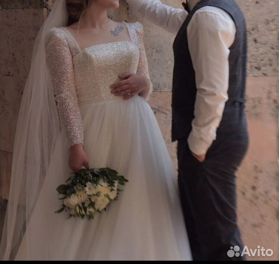 Свадебное платье