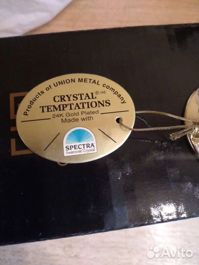 Сувенир позолоченный с кристаллами swarovski